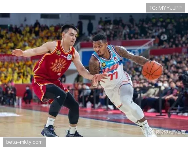 皮特森关键球能力依旧，福建队决胜时刻拥有可靠持球核心